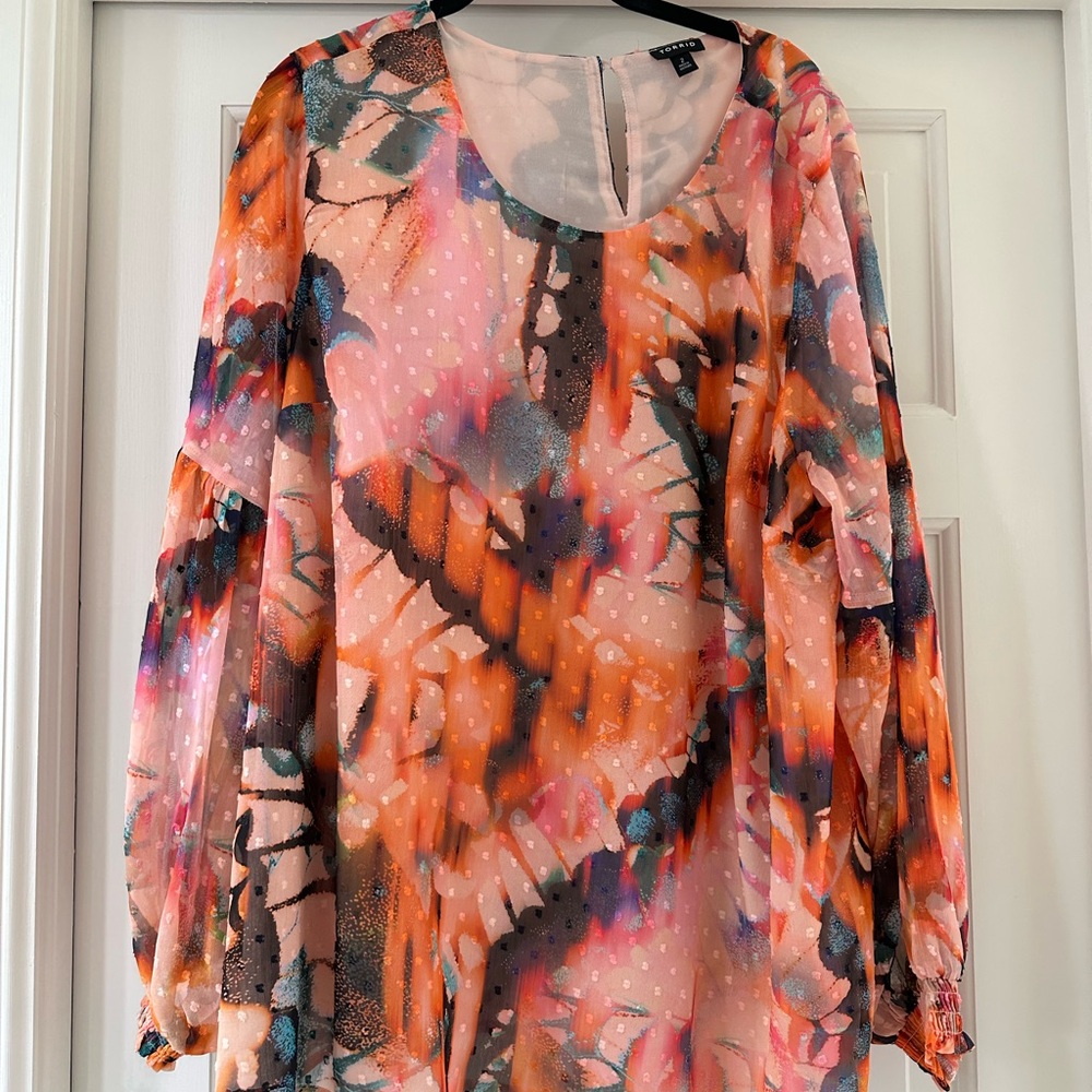 Torrid Vibrant Butterfly Print Blouse size 2